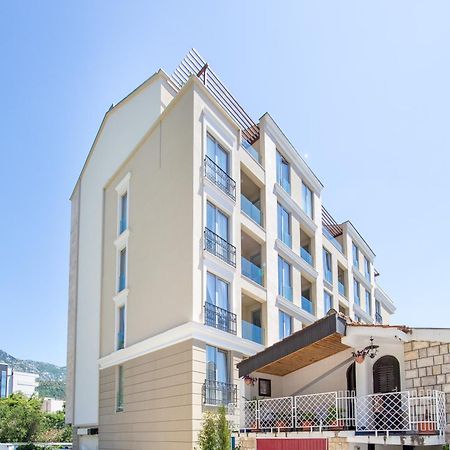 Apart Sky Residence With Sea View In Delmar 부드바 외부 사진