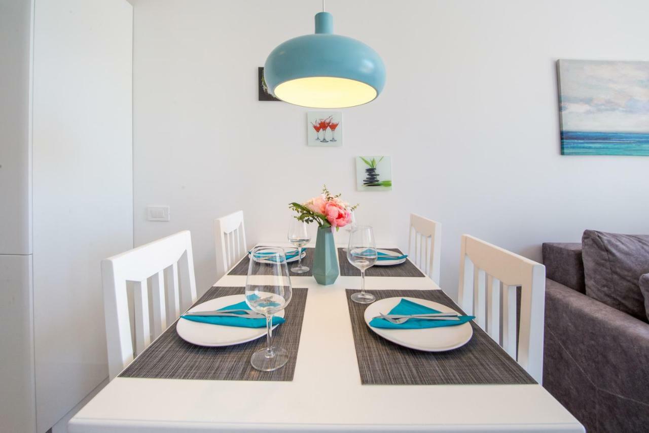 Apart Sky Residence With Sea View In Delmar 부드바 외부 사진